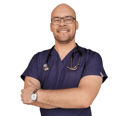 Dr. Pedro Yelamo Vera